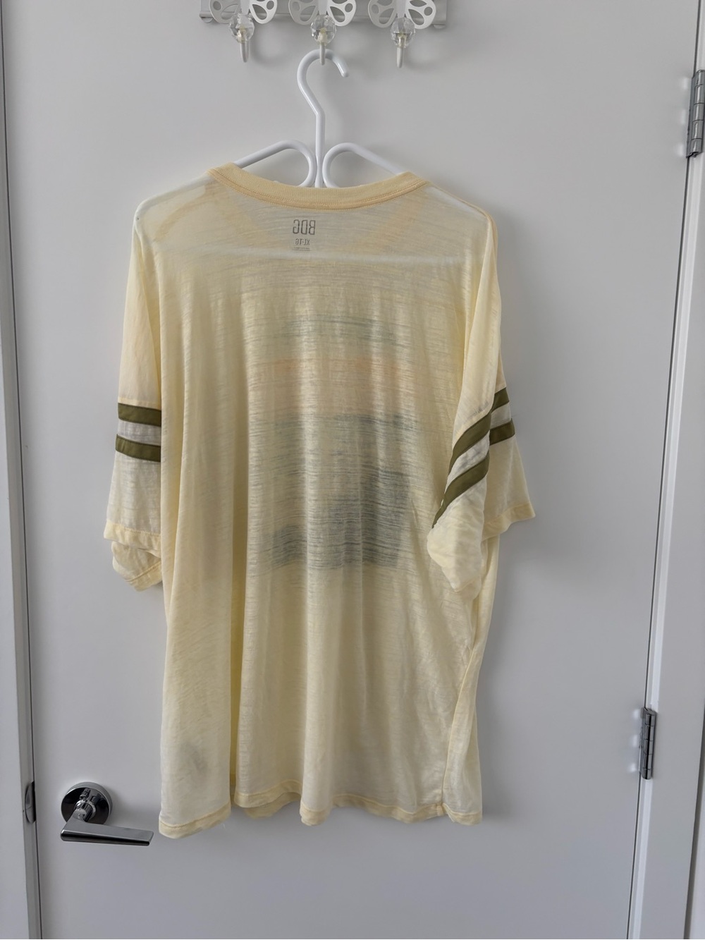 BDG yellow oversized tee - Picture 6 of 6